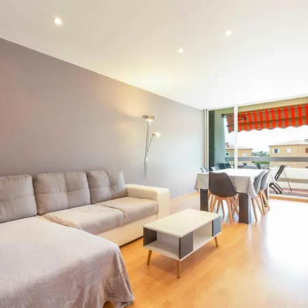 Bnb Renting Spacious 2 Bedroom In Center With A Parking Apartment Antibes