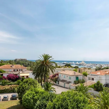 Bnb Renting Spacious 2 Bedroom In Center With A Parking Apartment Antibes